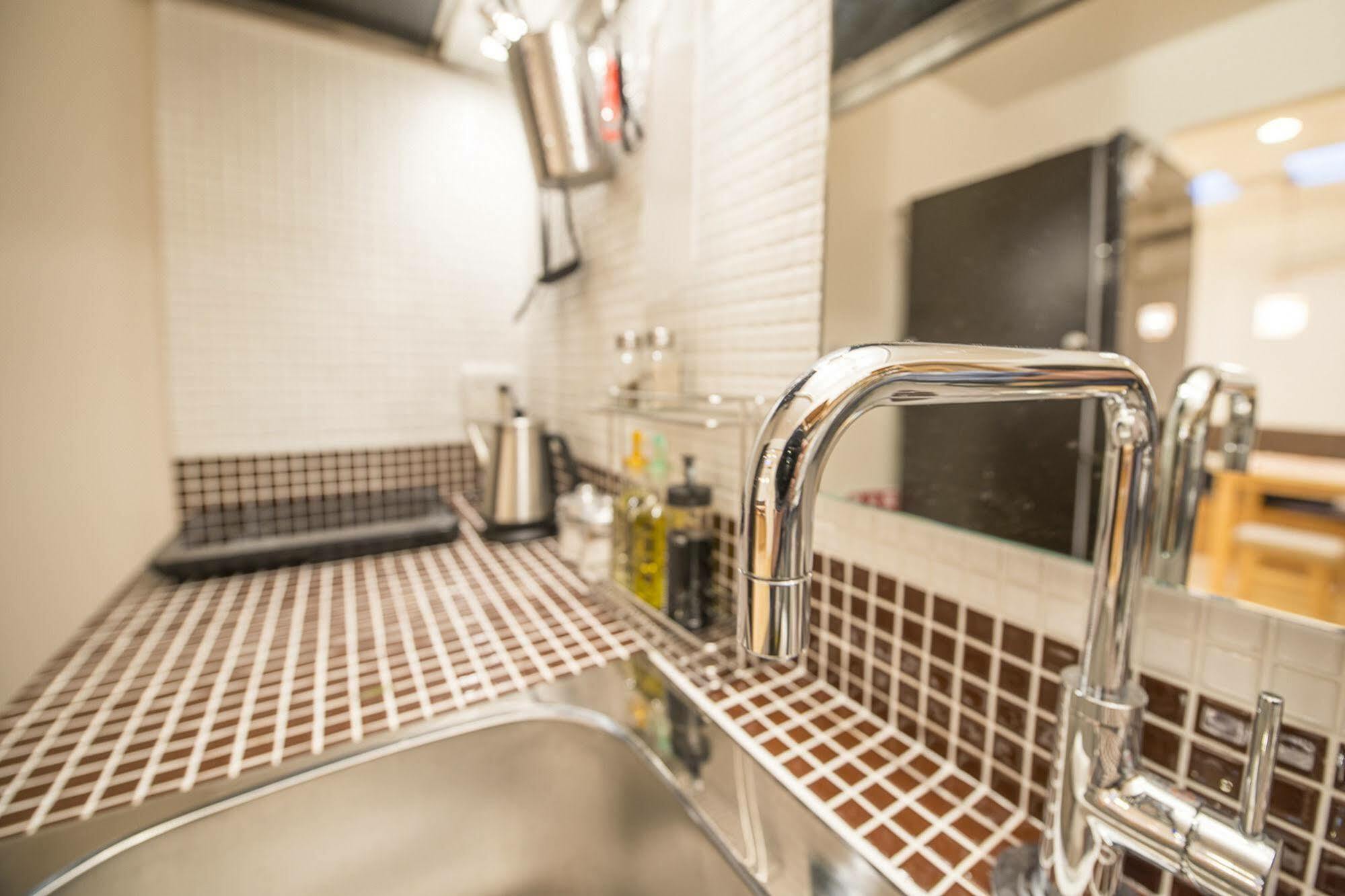 Hostel Ebi Киото Екстериор снимка
